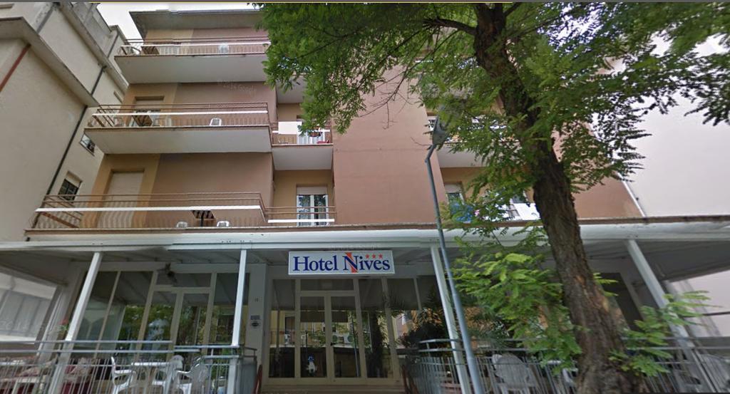 Hotel Nives Rimini Kültér fotó