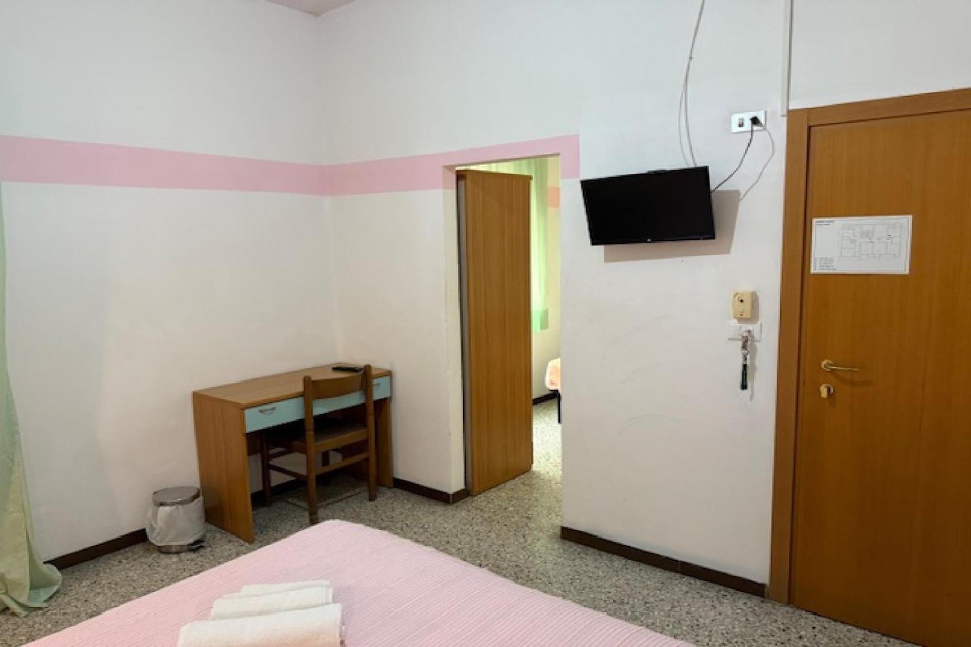 Hotel Nives Rimini Kültér fotó